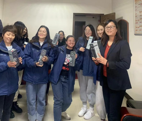 春風(fēng)十里，不如最美的你